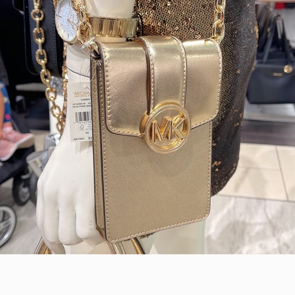 LIKE🆕MK: Michael Kors On-the-Go Mini Crossbody Bag Gold - Picture 3 of 13